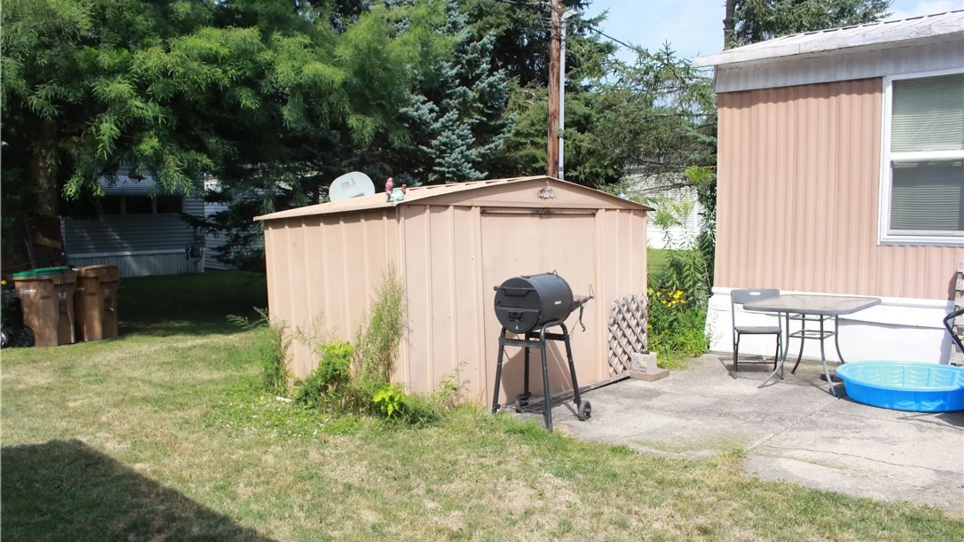 Property at 120 Carefree Lane, Cheektowaga, NY 14227 17