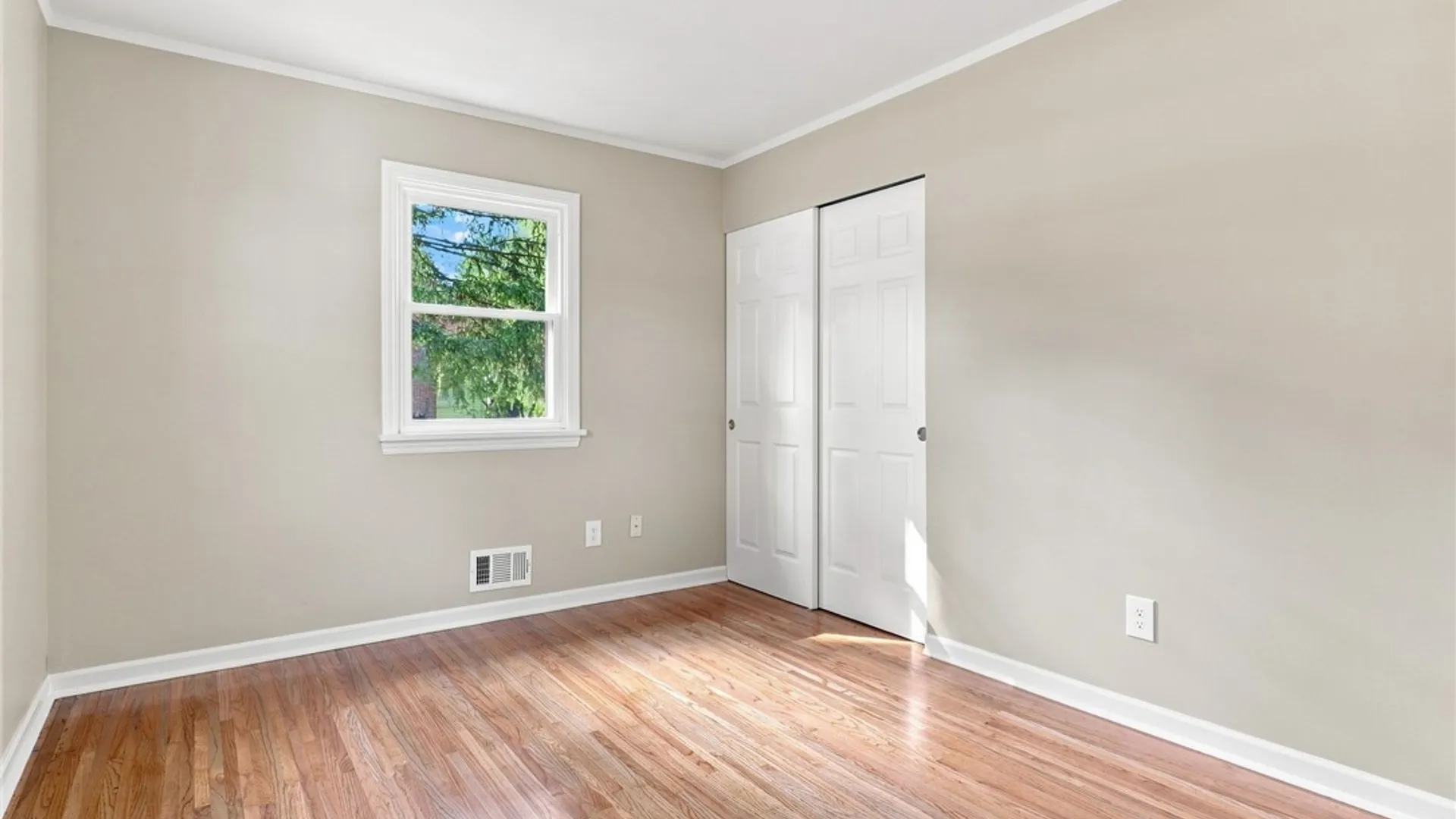 Property at 5 Duncott Road, Perinton, NY 14450 29