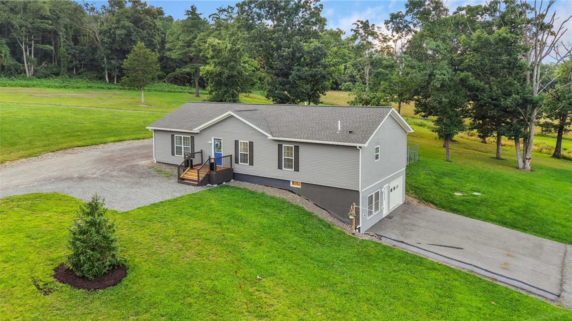 Property at 28 Leslo Lane, Newfield, NY 14867 4