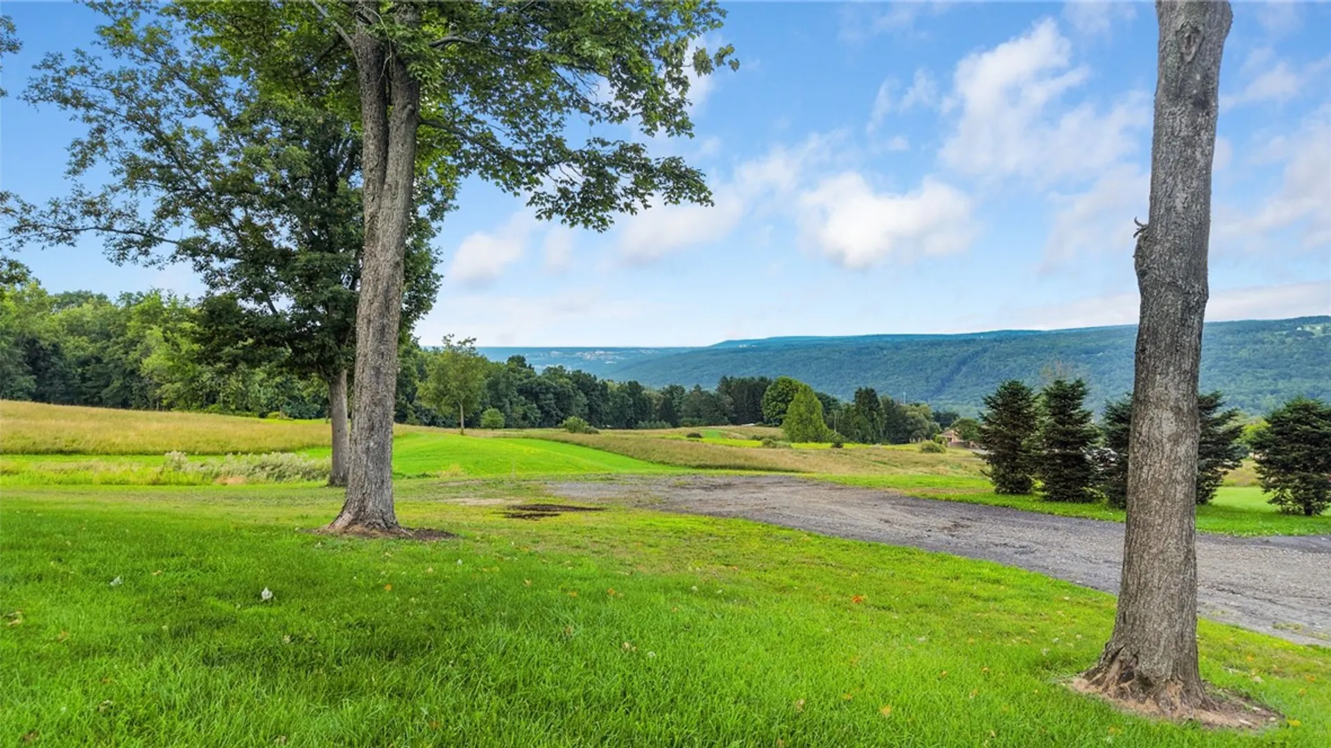 Property at 28 Leslo Lane, Newfield, NY 14867 38