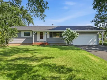 Property at 4 Bambi Lane, Gates, NY 14624
