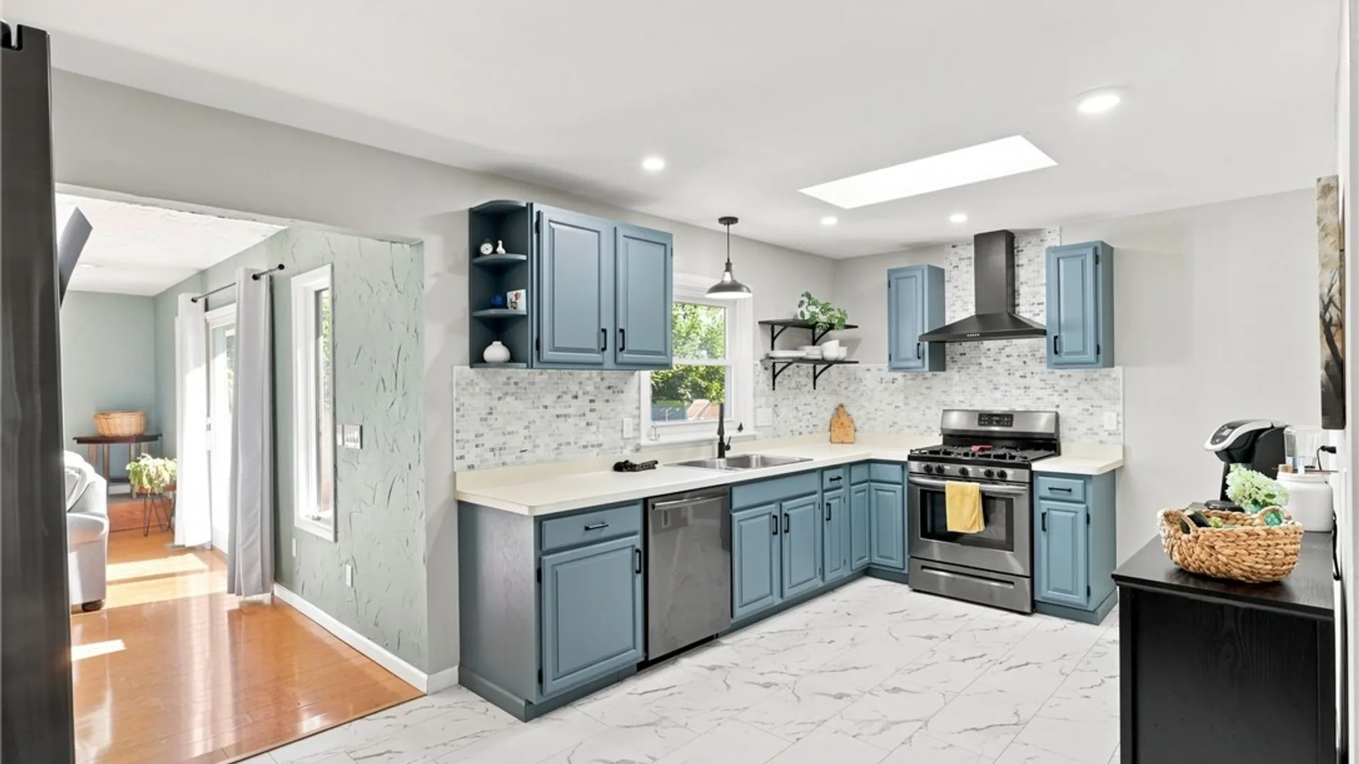 Property at 4 Bambi Lane, Gates, NY 14624 10