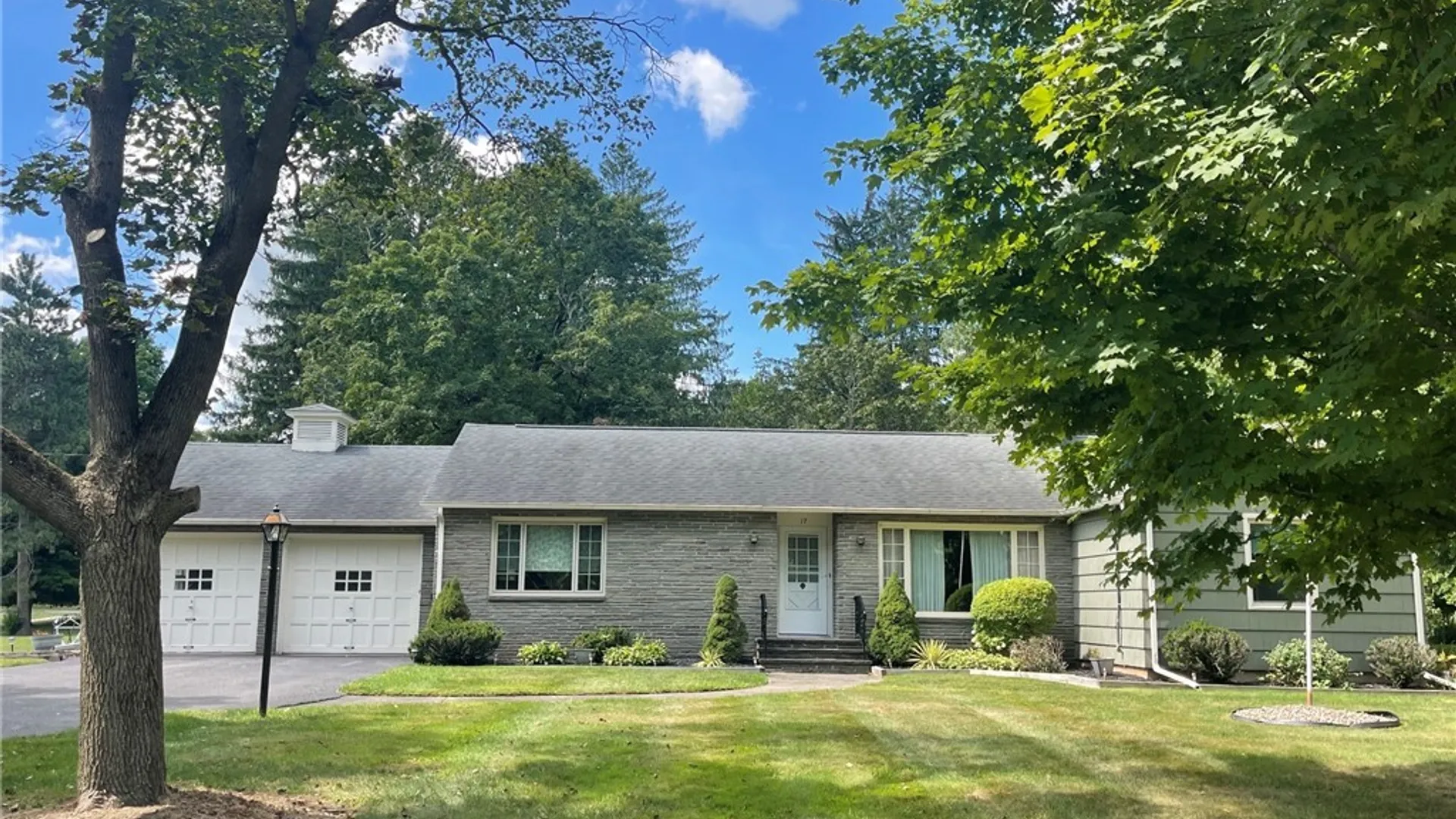 Property at 17 Castle Street, Vernon, NY 13421 4