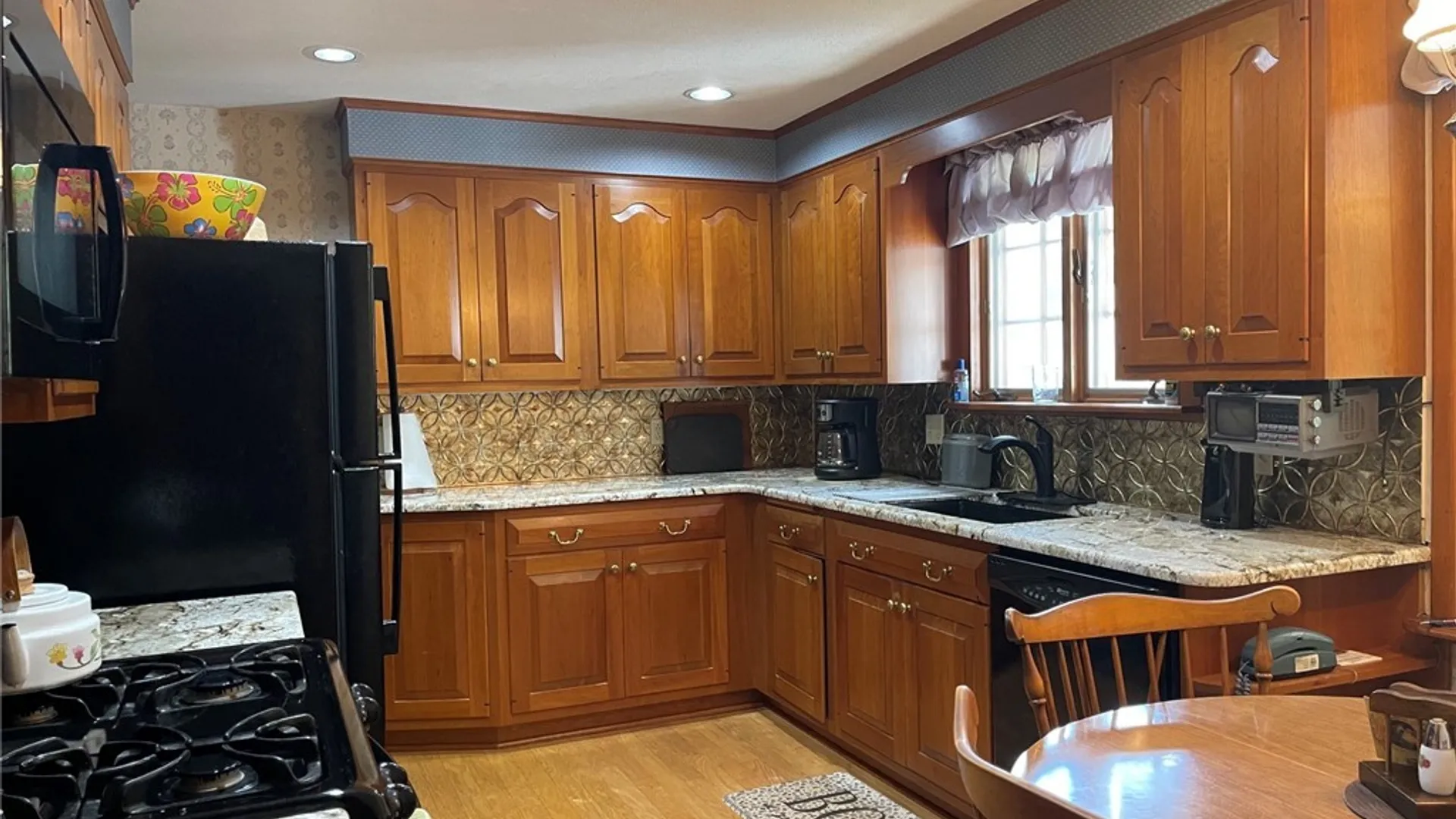 Property at 17 Castle Street, Vernon, NY 13421 16