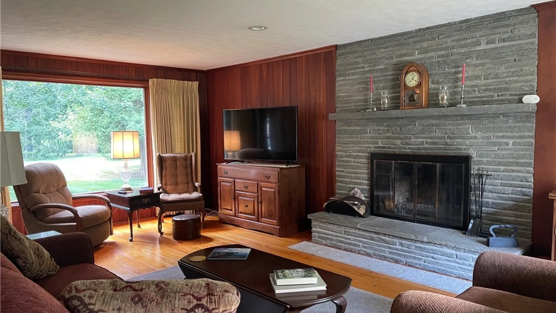 Property at 17 Castle Street, Vernon, NY 13421 11