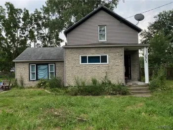 Property at 5653 Granby Avenue, Niagara Falls, NY 14304