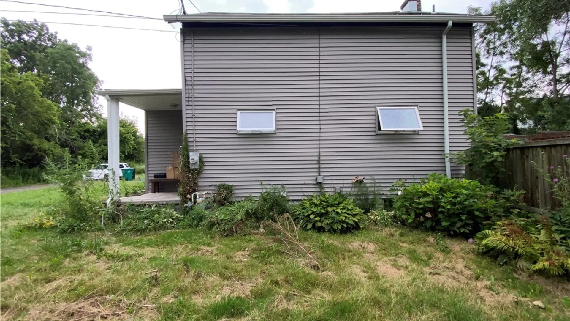 Property at 5653 Granby Avenue, Niagara Falls, NY 14304 4