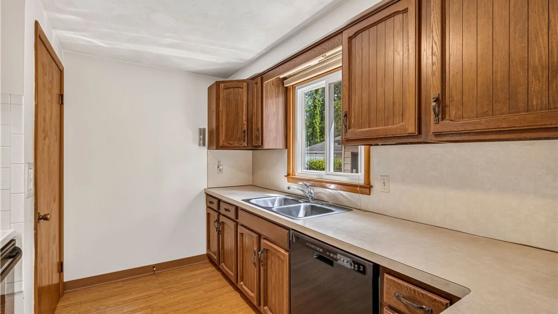 Property at 445 North Avenue, North Tonawanda, NY 14120 6
