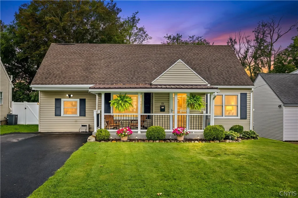 Property at 15 Leard Road, New Hartford, NY 13413