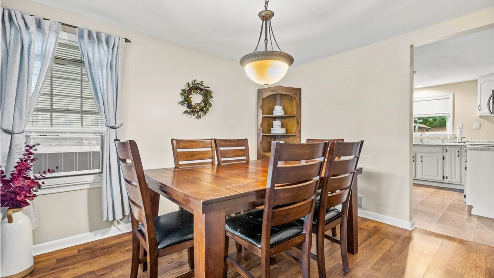 Property at 15 Leard Road, New Hartford, NY 13413 16