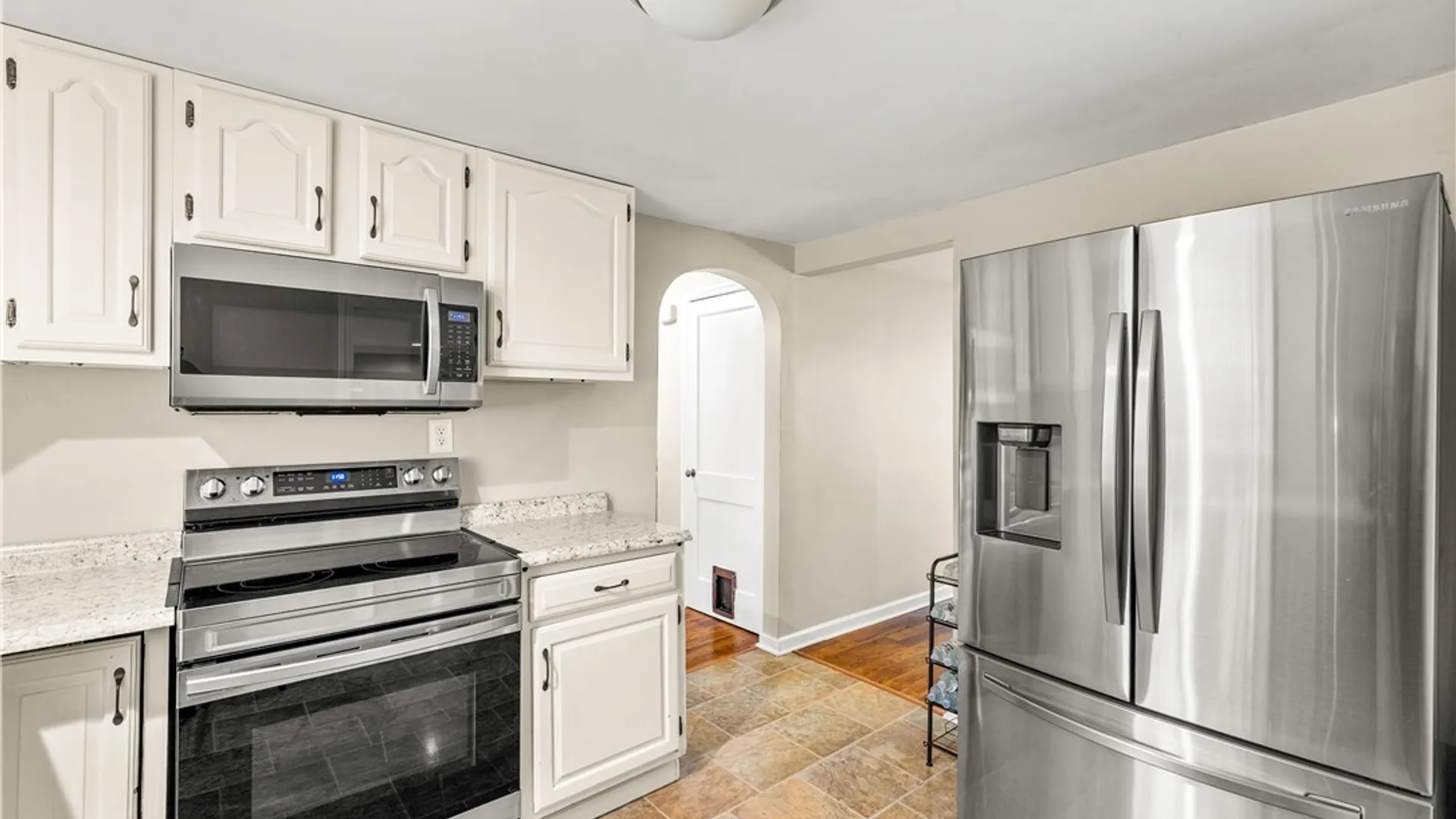Property at 15 Leard Road, New Hartford, NY 13413 11