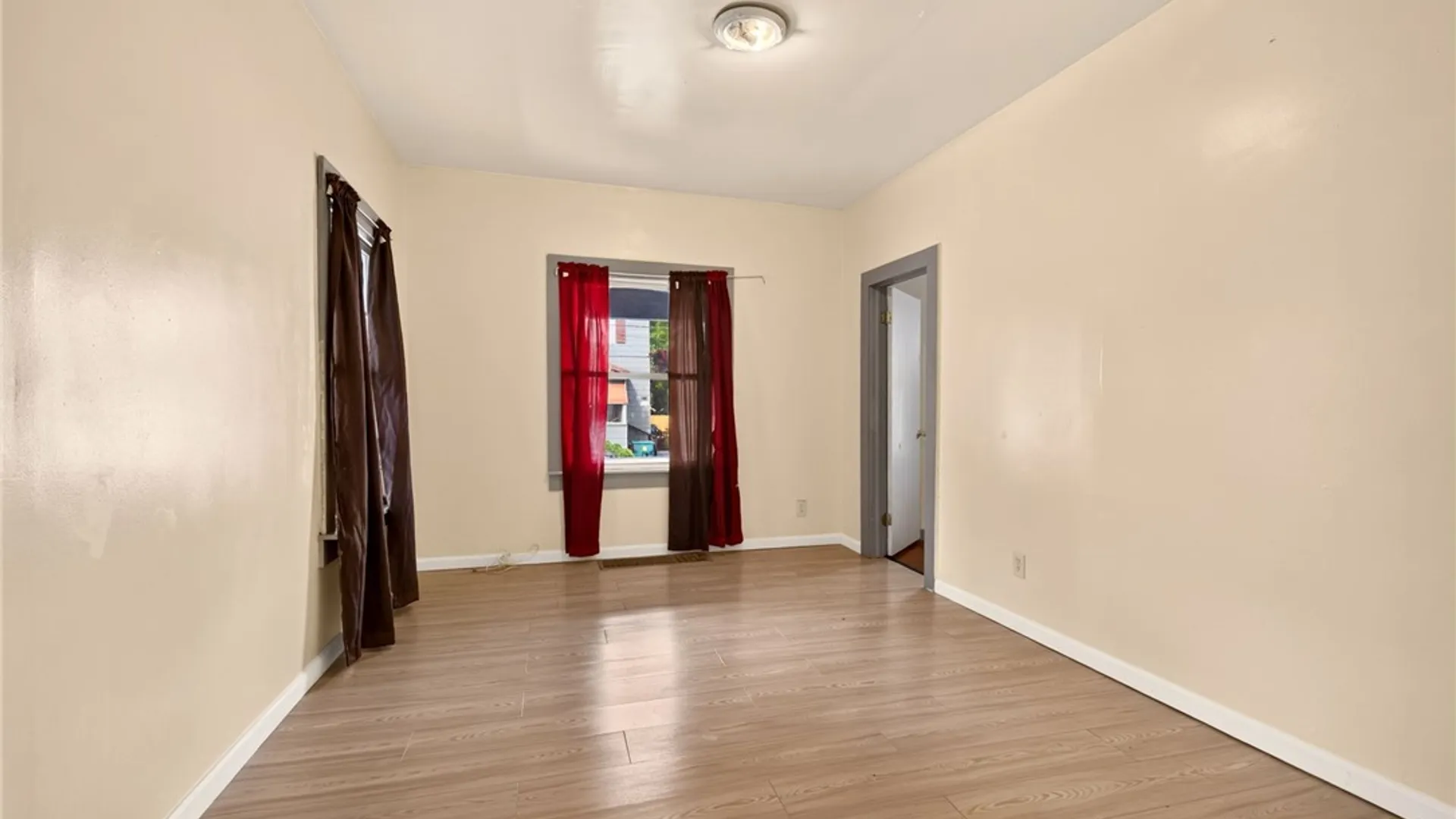 Property at 20 Home Place, Rochester, NY 14611 8