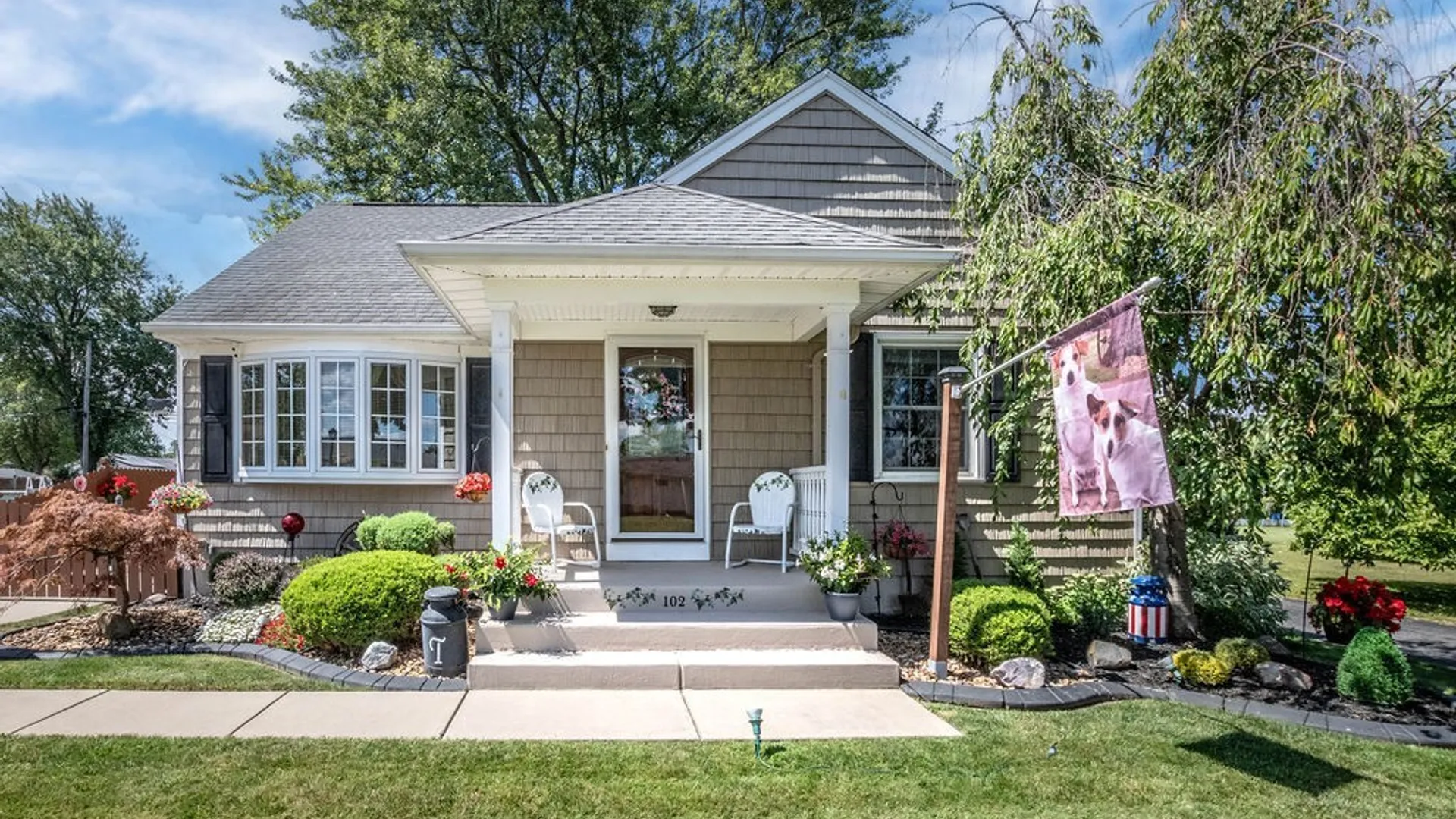 Property at 102 Glenhurst Road, Tonawanda, NY 14150 3