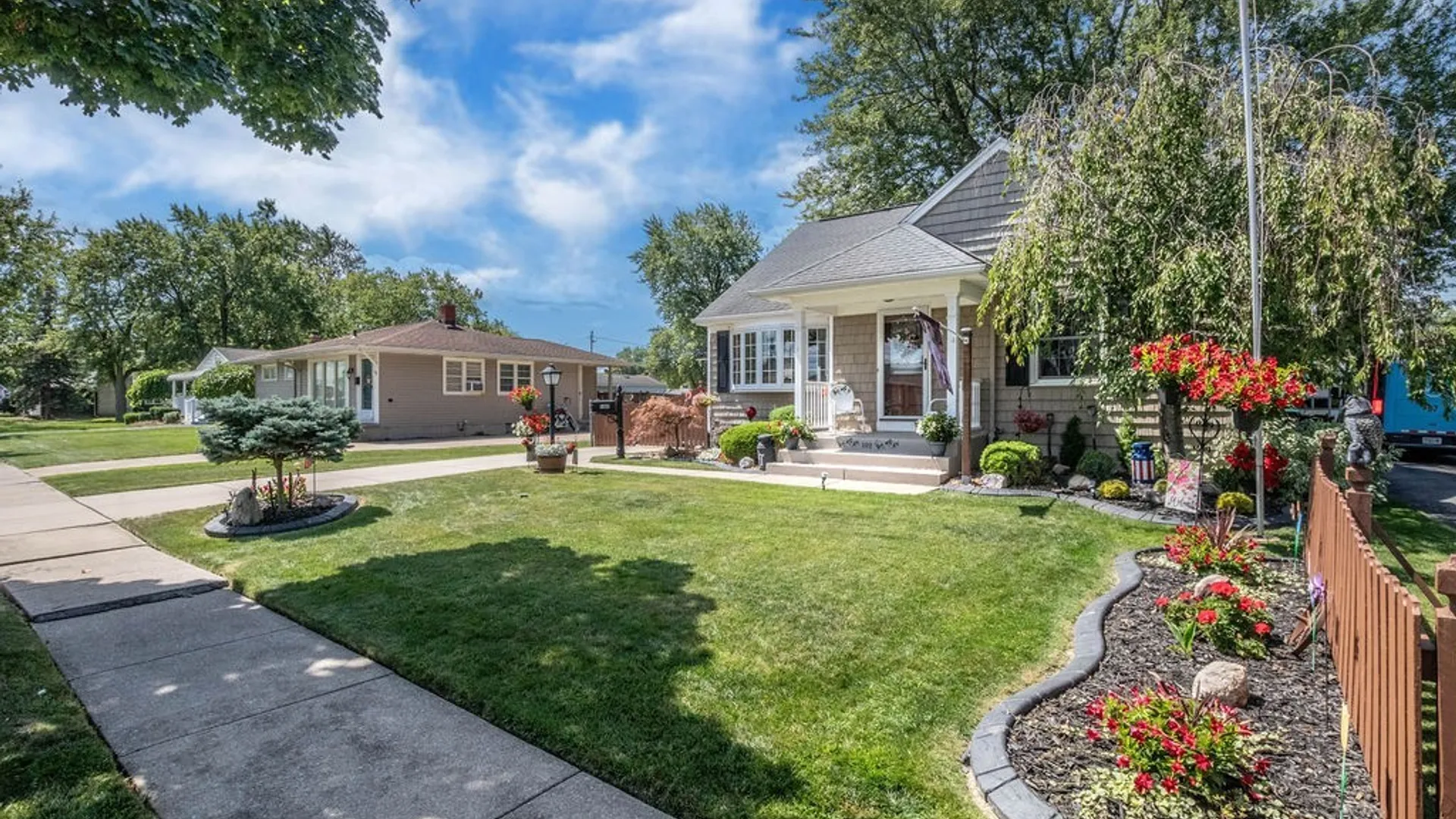 Property at 102 Glenhurst Road, Tonawanda, NY 14150 4