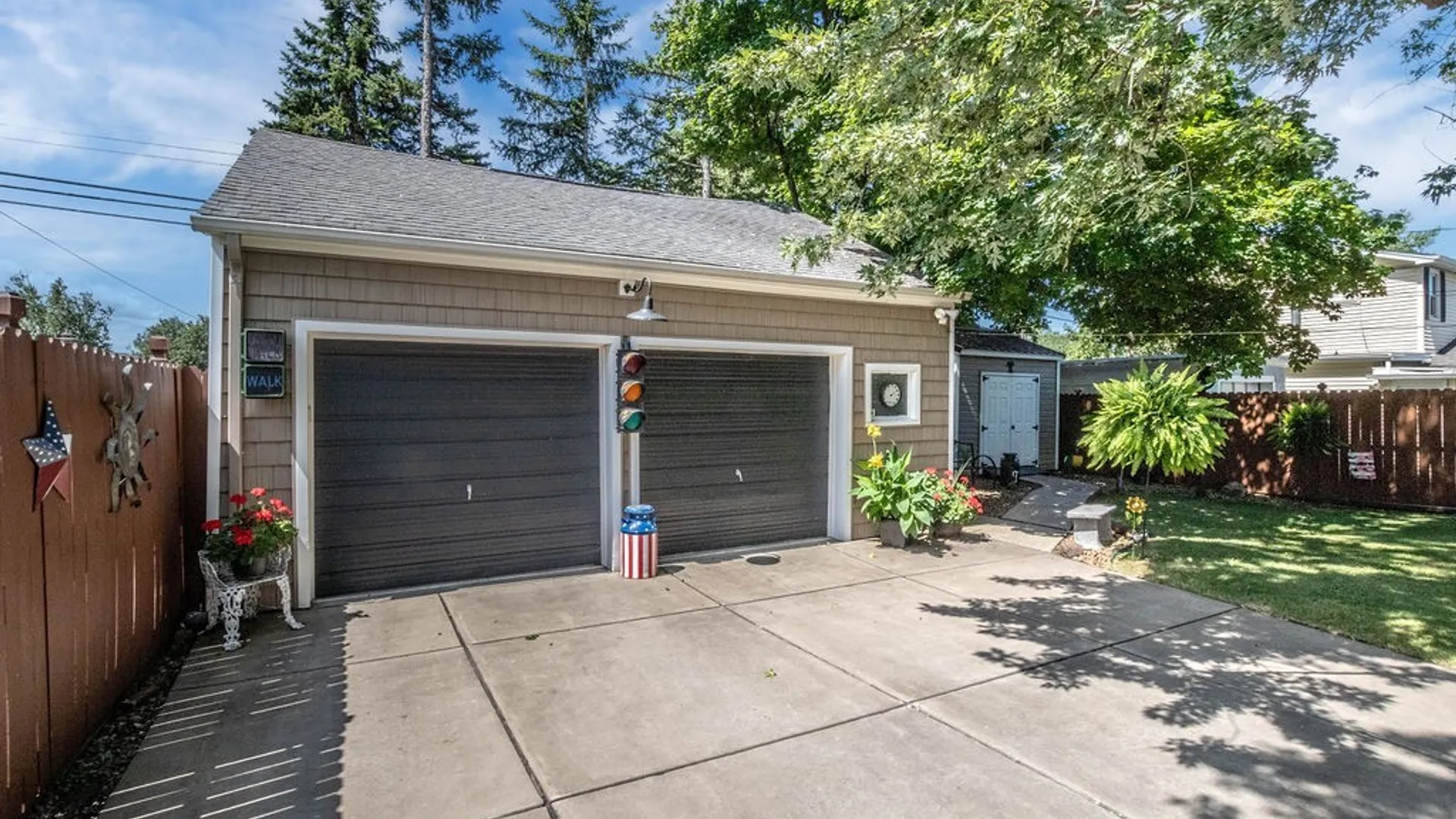 Property at 102 Glenhurst Road, Tonawanda, NY 14150 9