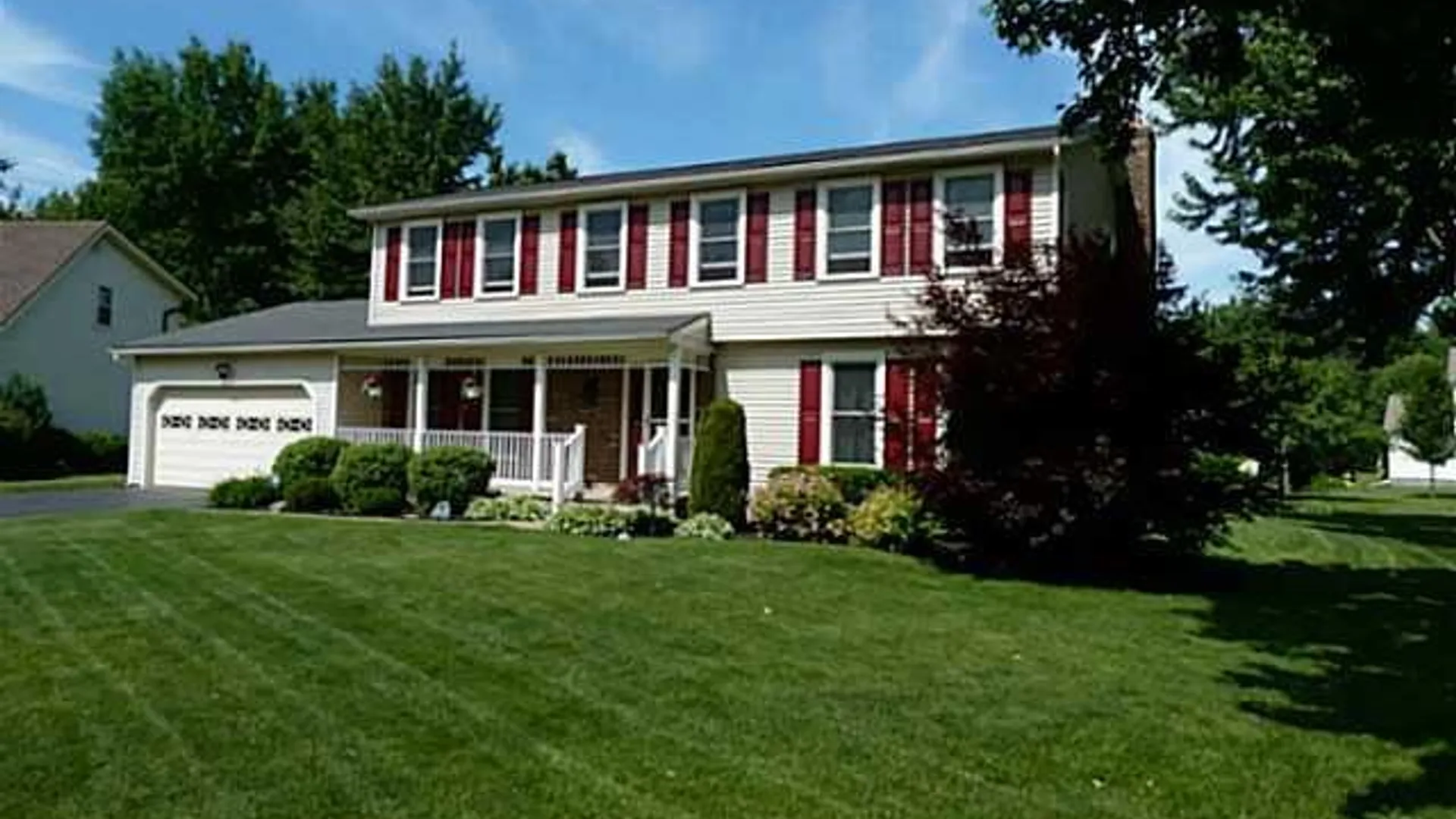 Property at 19 Snowy Owl, Greece, NY 14612 3