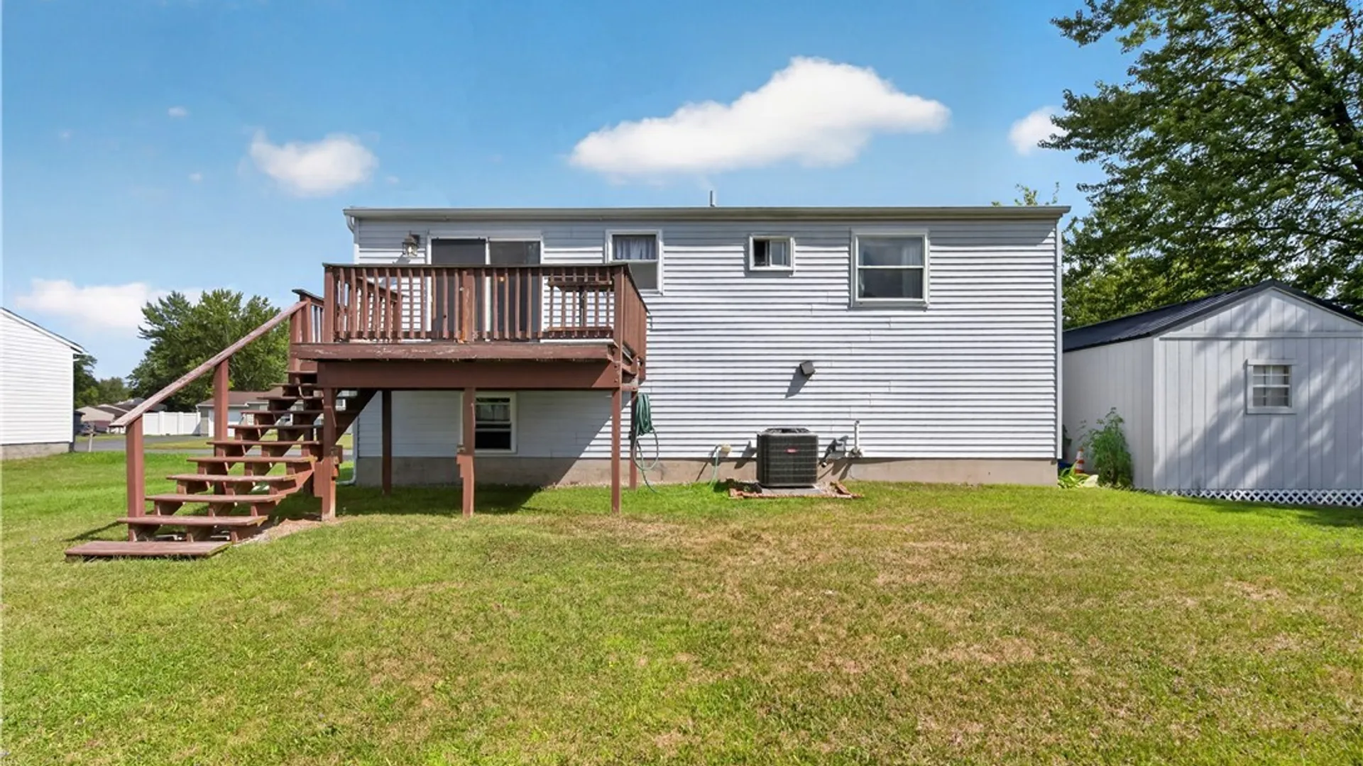 Property at 5325 Fortuna Parkway, Clay, NY 13041 40