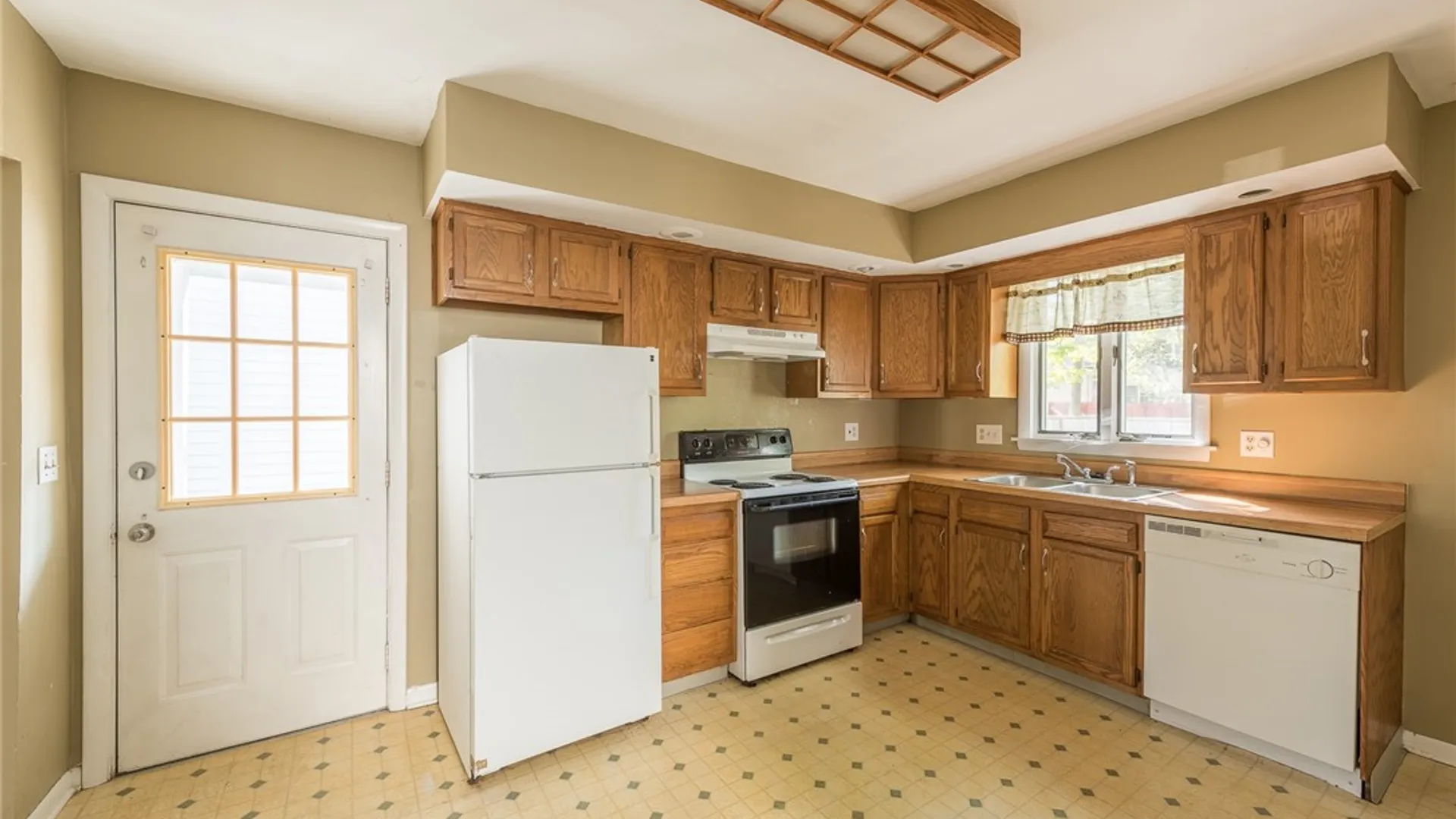 Property at 777 Meigs Street, Rochester, NY 14620 3