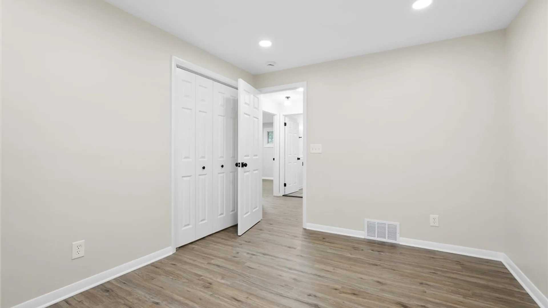 Property at 491 Audubon Parkway, Syracuse, NY 13224 27