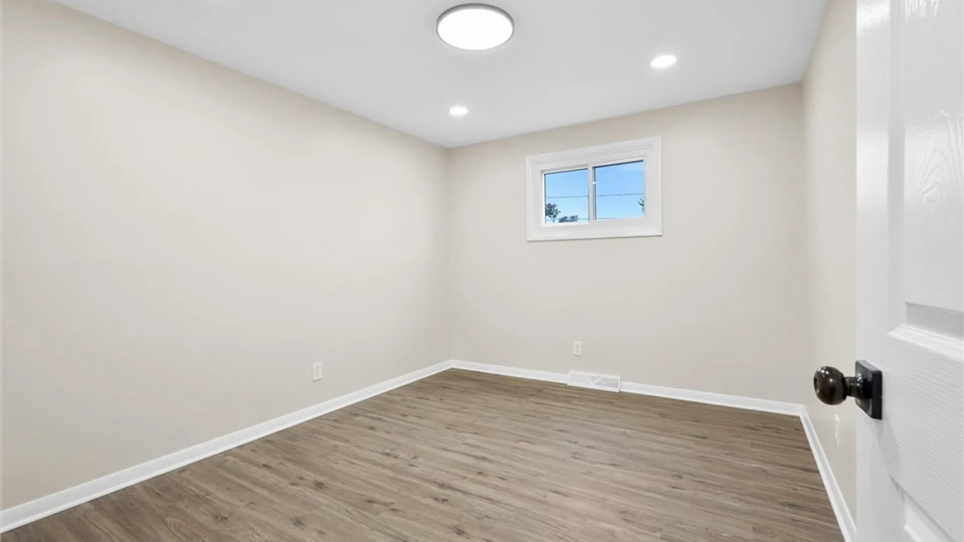 Property at 491 Audubon Parkway, Syracuse, NY 13224 28