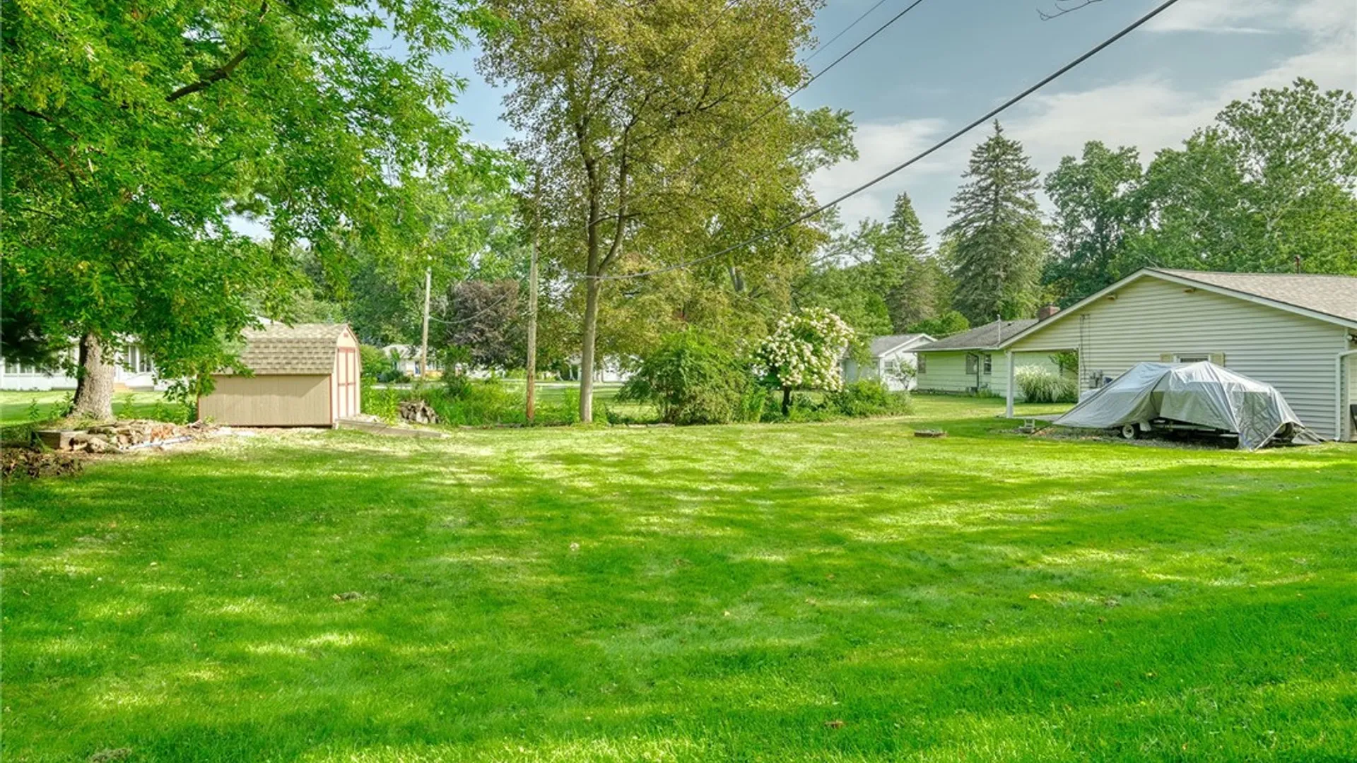 Property at 129 Brookview Drive, Irondequoit, NY 14617 7