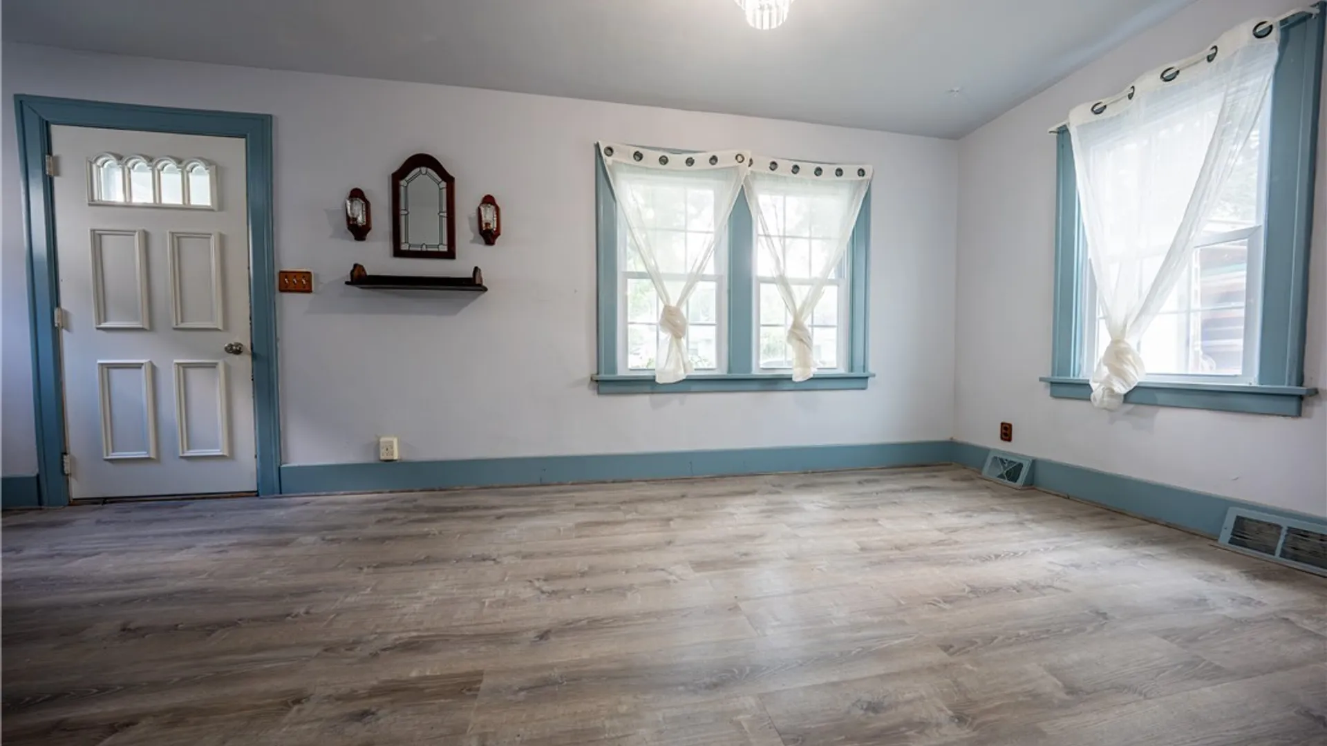 Property at 290 Fredericka Street, North Tonawanda, NY 14120 9