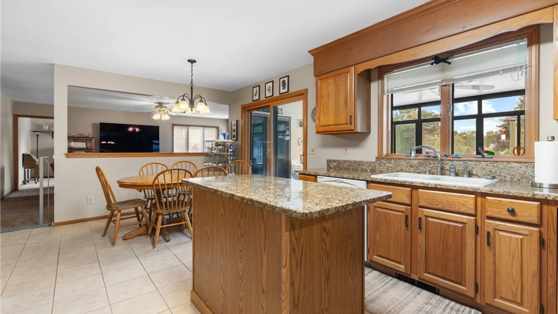 Property at 3904 Stetson Circle, Onondaga, NY 13215 14
