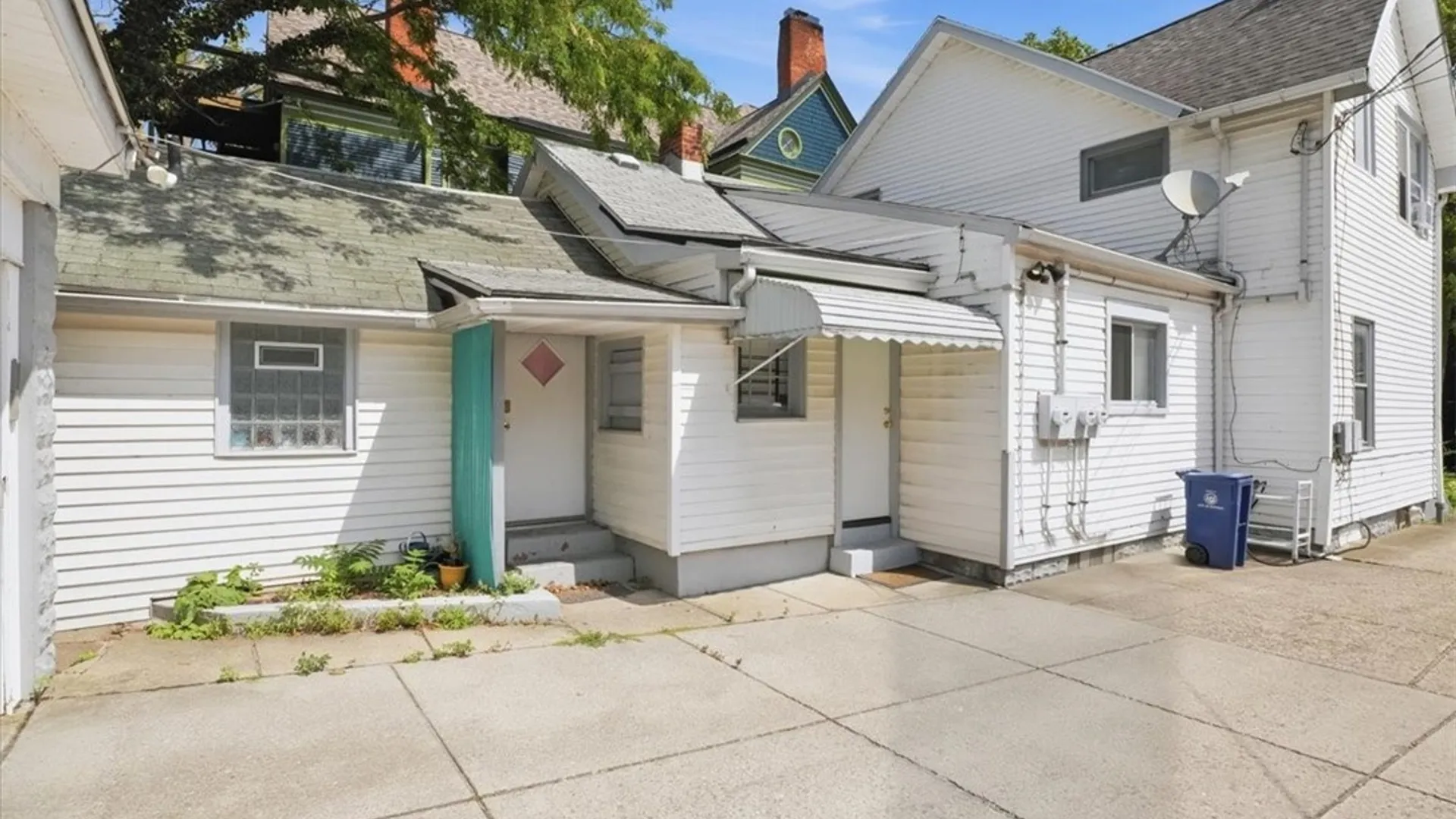 Property at 116 College Street, Buffalo, NY 14201 3
