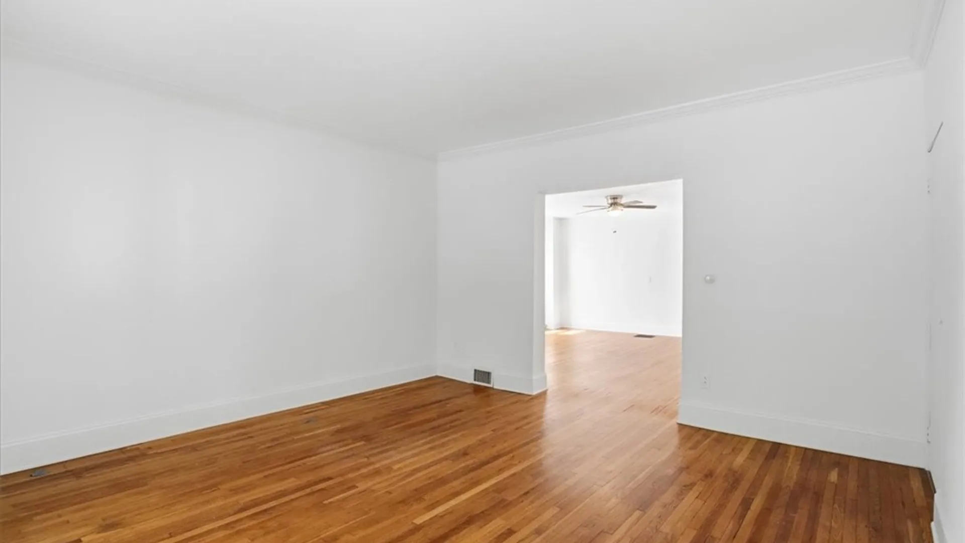 Property at 116 College Street, Buffalo, NY 14201 6