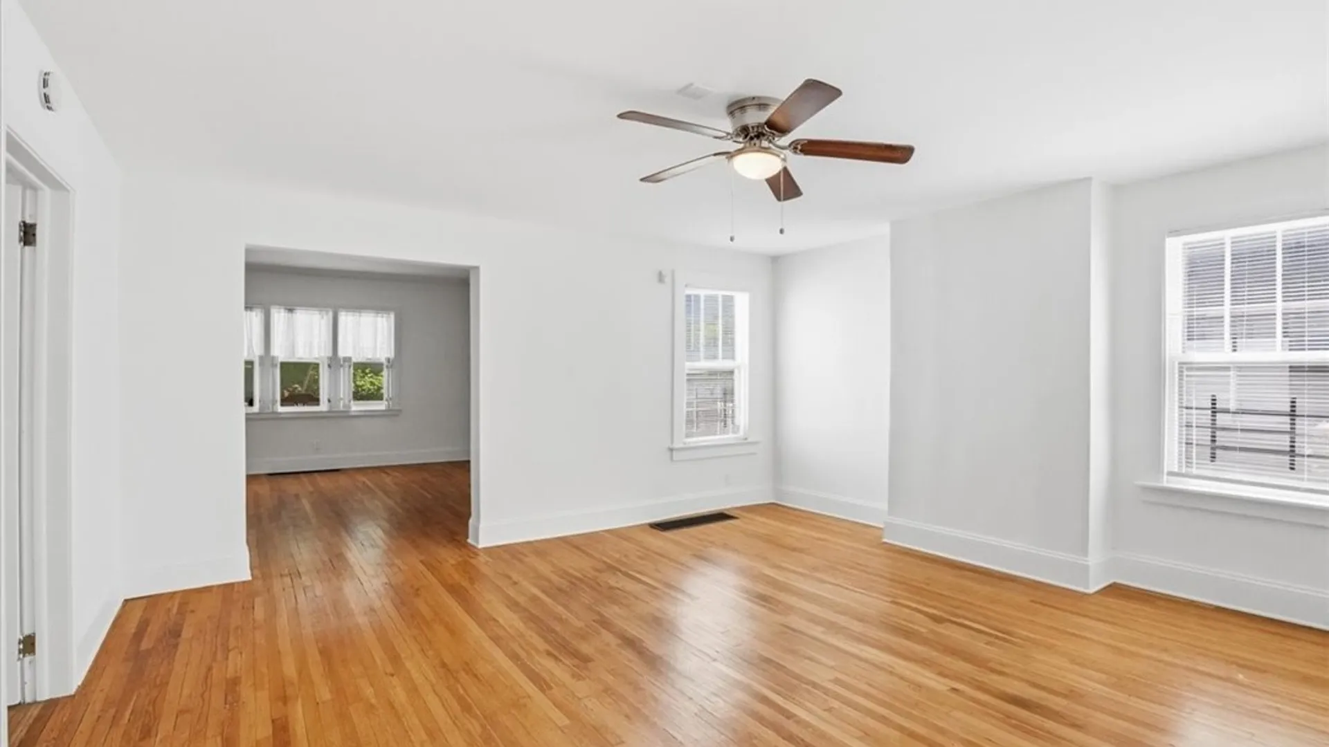 Property at 116 College Street, Buffalo, NY 14201 8