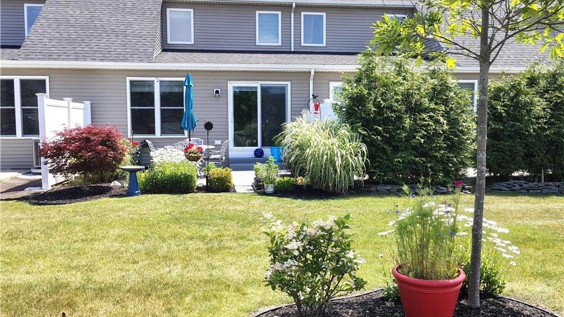 Property at 6 Denton Drive, Lancaster, NY 14086 25