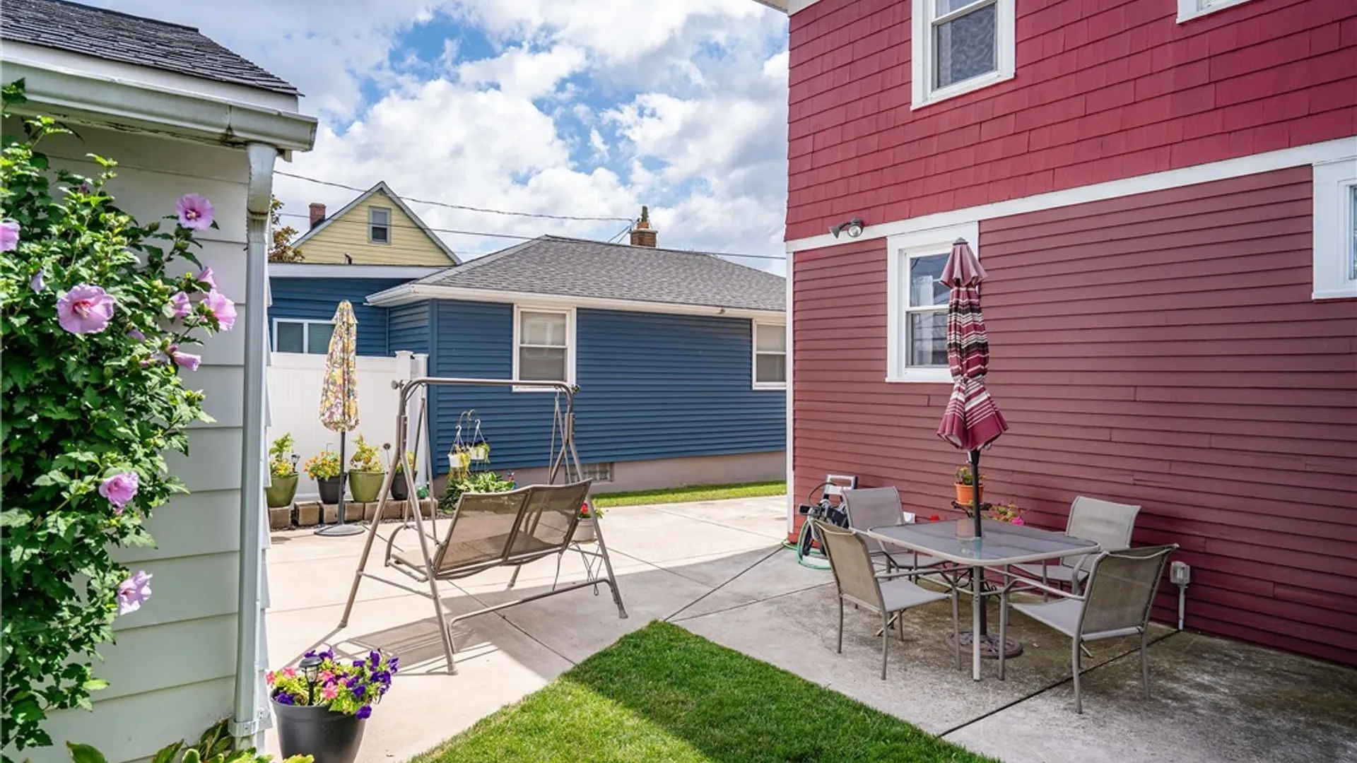 Property at 105 Hoover Ave, Tonawanda, NY 14217 6
