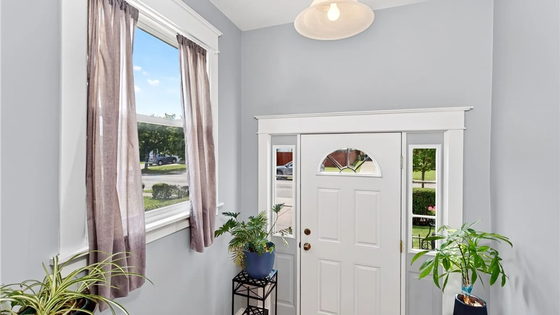 Property at 105 Hoover Ave, Tonawanda, NY 14217 7