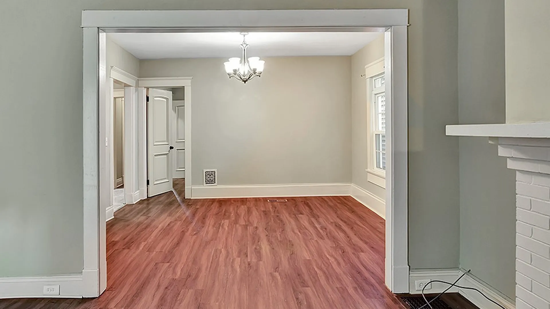 Property at 28 Horton Place, Buffalo, NY 14209 8