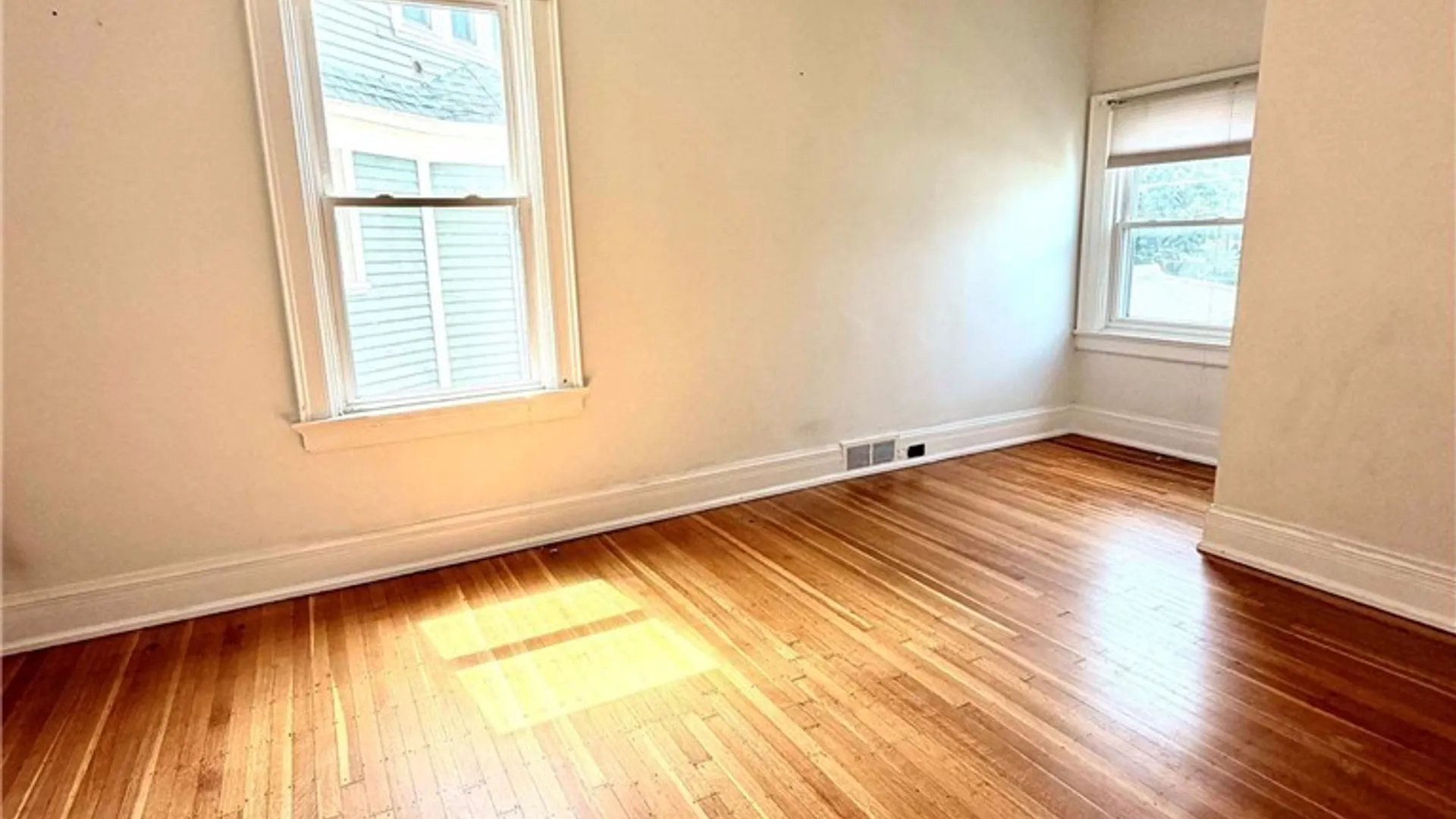 Property at 540 Norwood Avenue, Buffalo, NY 14222 10