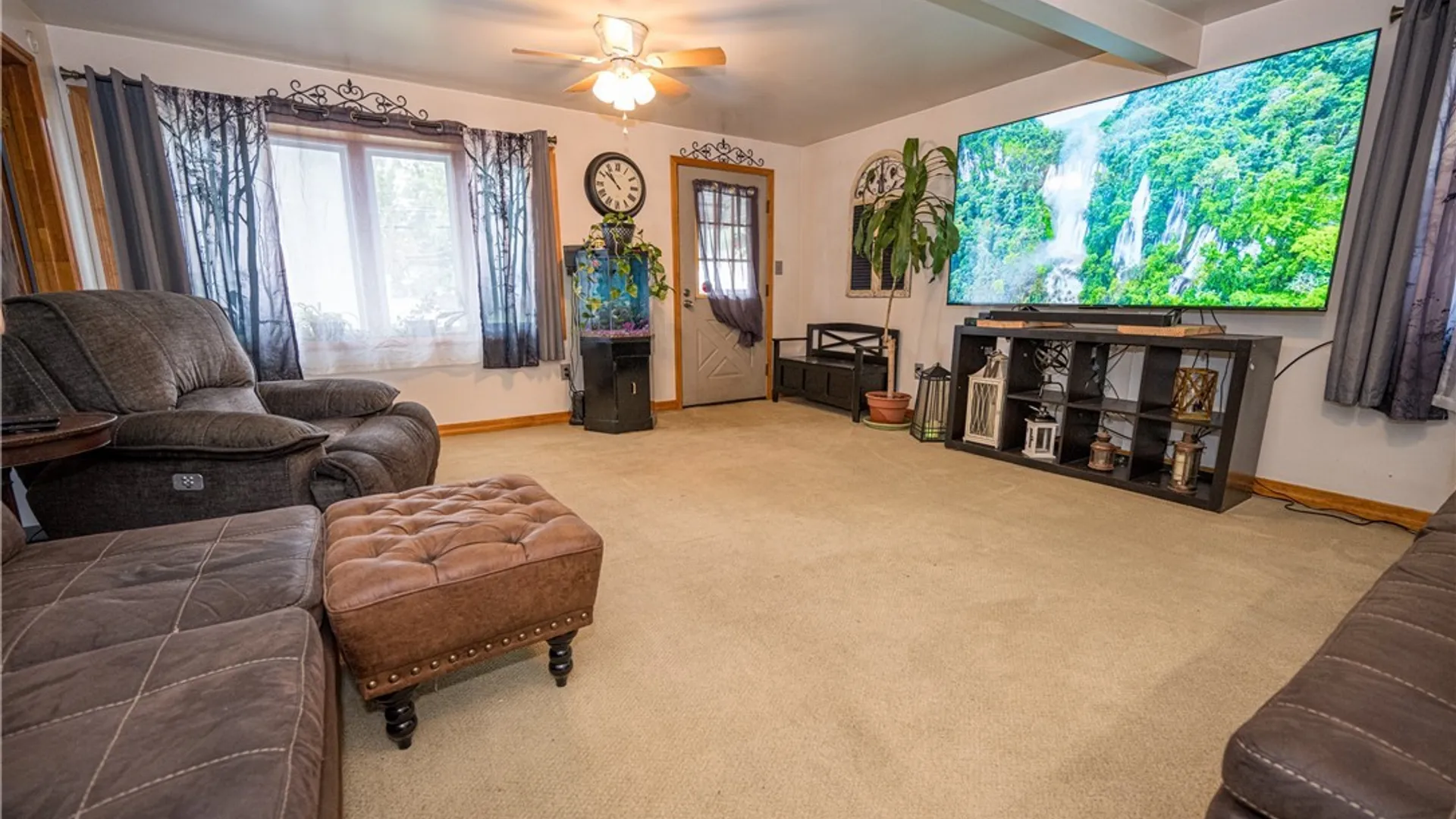 Property at 196 Indian Church Road, West Seneca, NY 14210 11