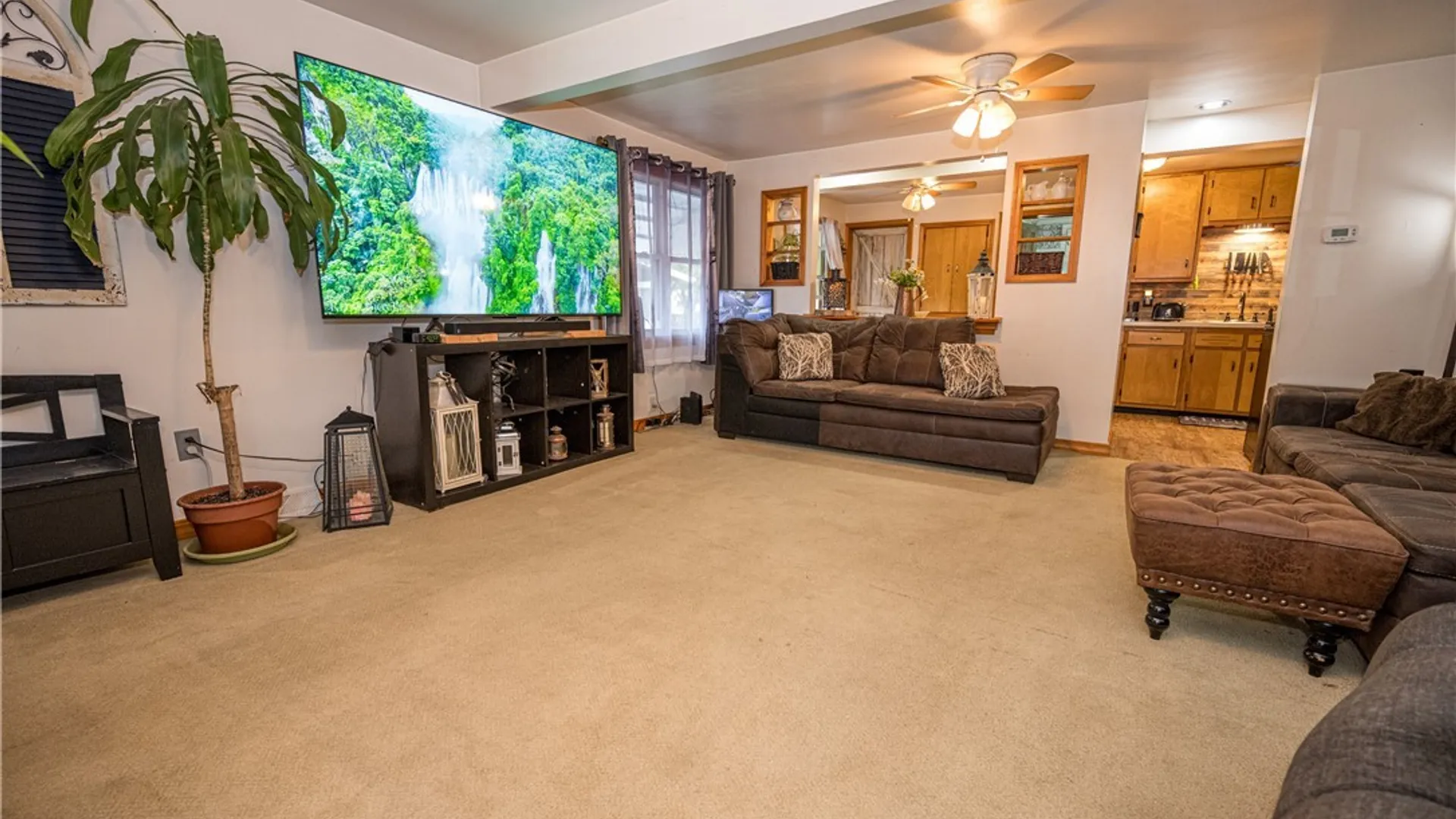 Property at 196 Indian Church Road, West Seneca, NY 14210 13