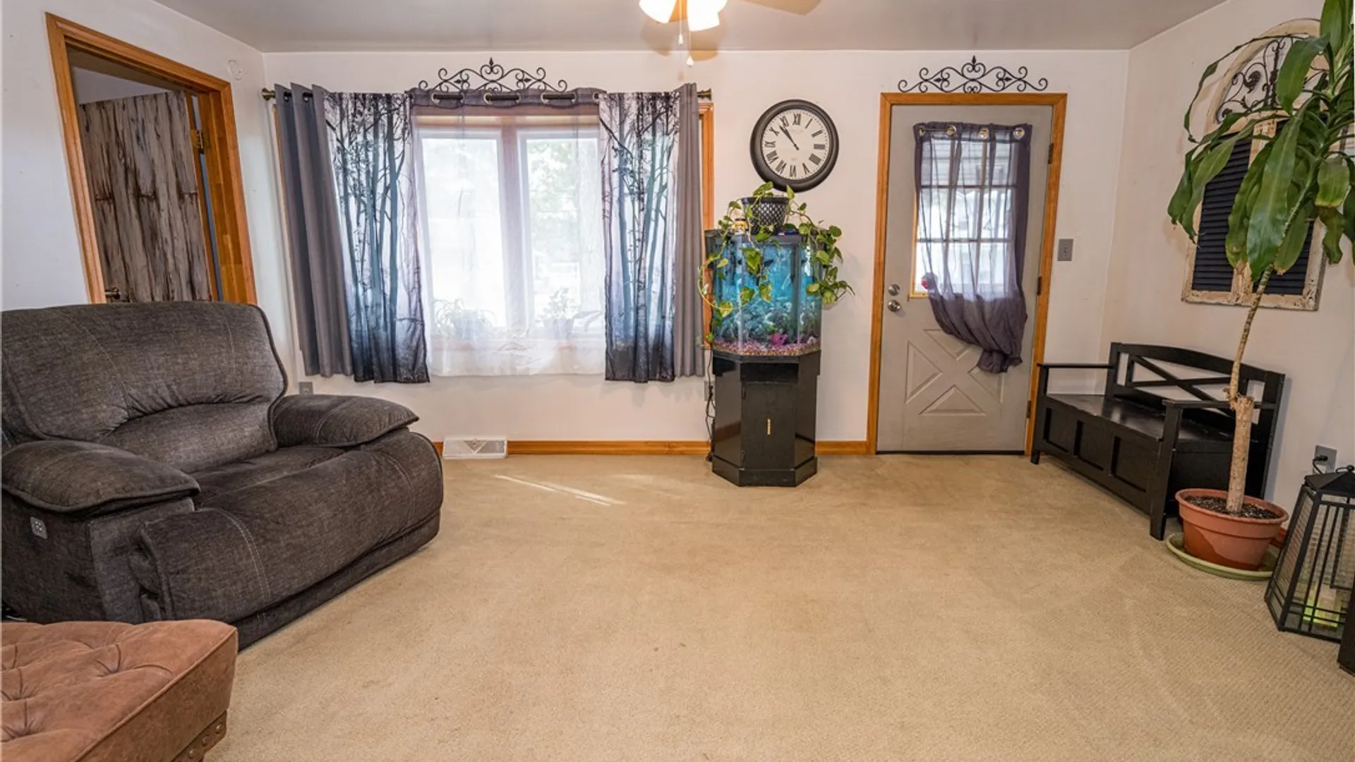 Property at 196 Indian Church Road, West Seneca, NY 14210 12