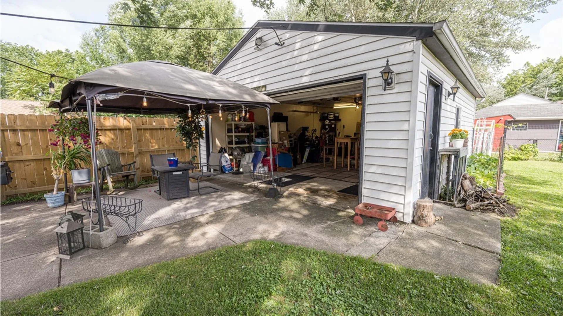 Property at 196 Indian Church Road, West Seneca, NY 14210 32