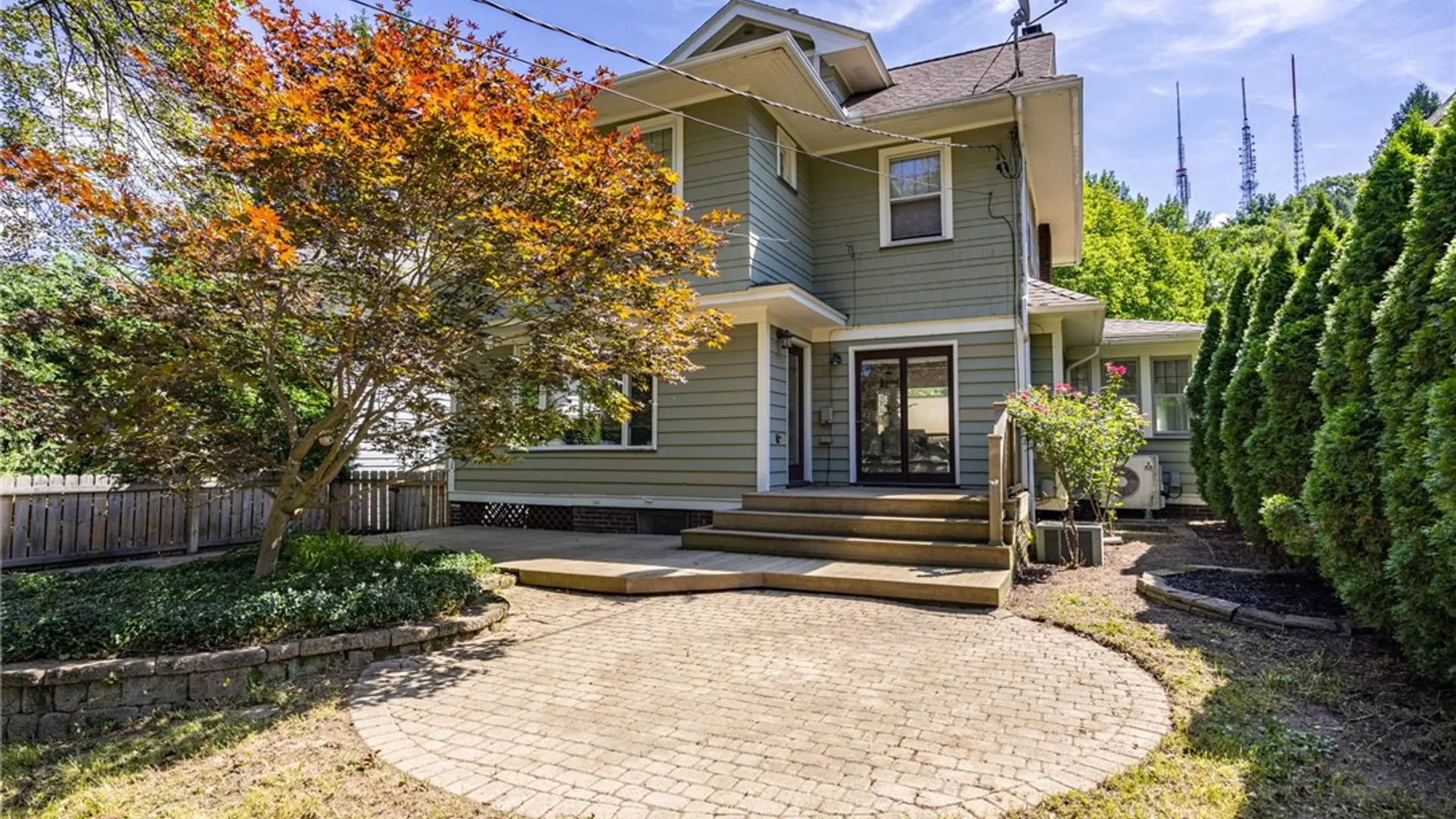 Property at 215 Crosman Terrace, Rochester, NY 14607 34