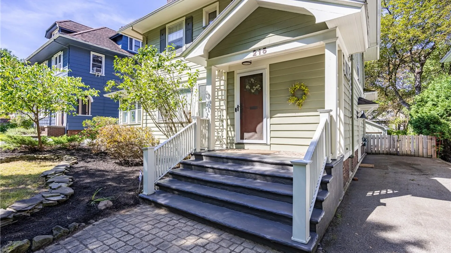 Property at 215 Crosman Terrace, Rochester, NY 14607 3