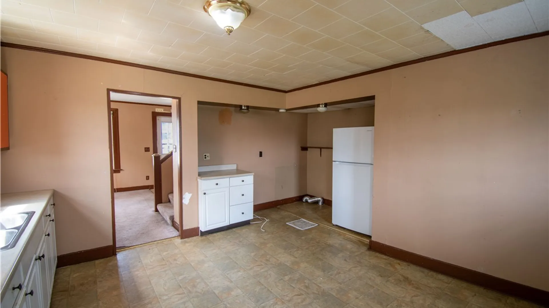 Property at 195 Exchange St, Geneva City, NY 14456 15