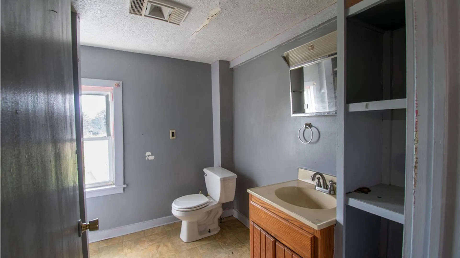 Property at 195 Exchange St, Geneva City, NY 14456 26