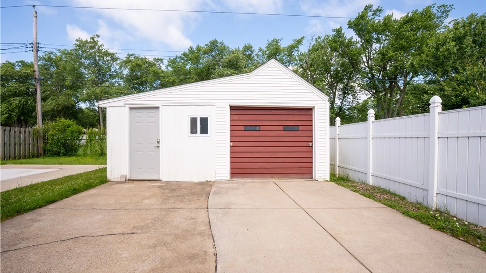 Property at 53 S Shore Boulevard, Lackawanna, NY 14218 5