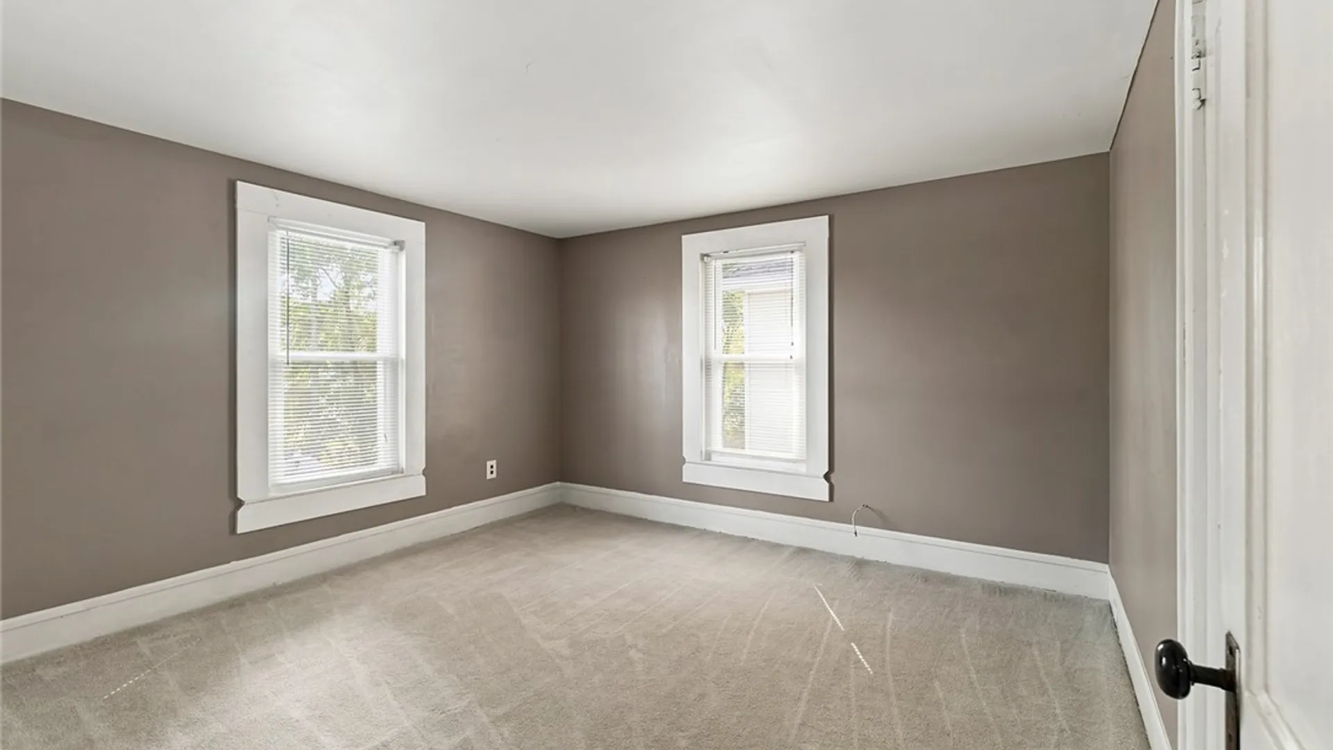 Property at 11 Goodelle Terrace, Geneva City, NY 14456 21