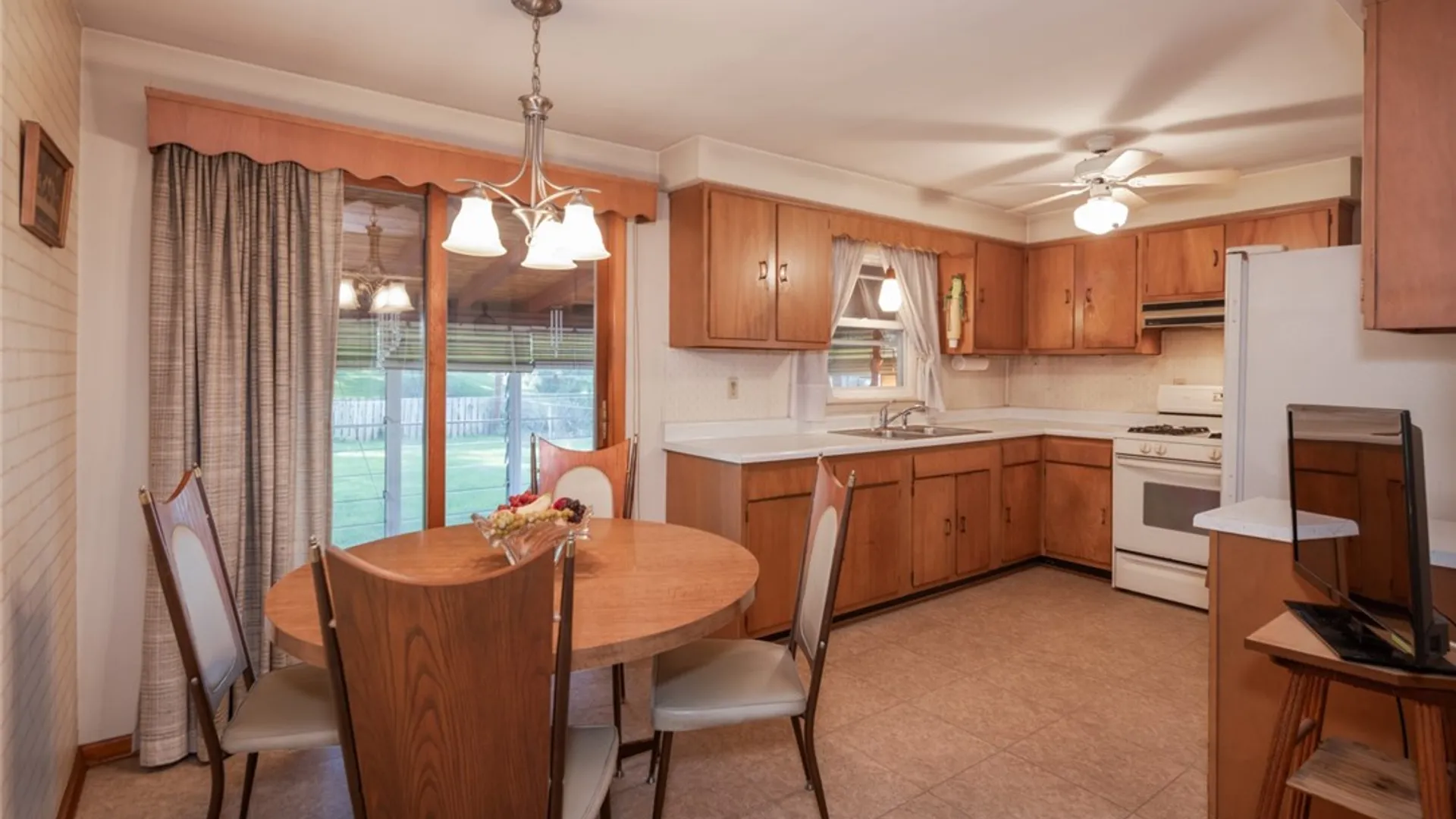 Property at 165 Afton Street, Rochester, NY 14612 5