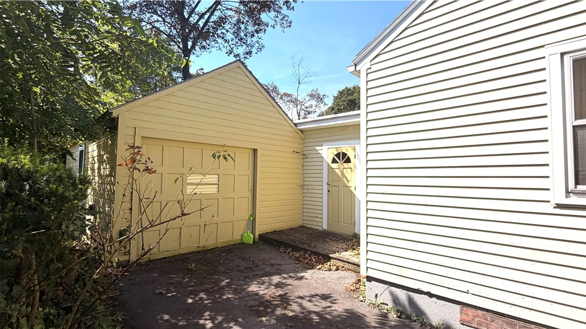 Property at 295 Falstaff Road, Irondequoit, NY 14609 3