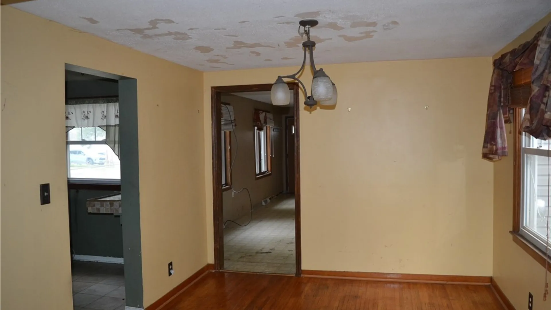 Property at 316 Oakvale Boulevard, Tonawanda, NY 14223 9
