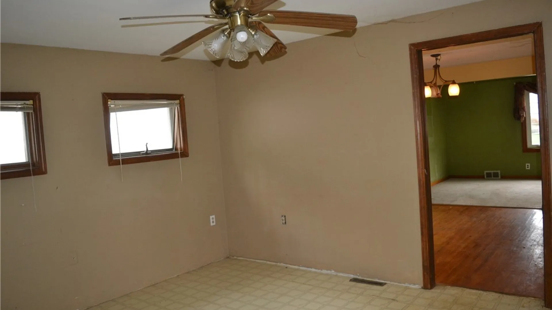 Property at 316 Oakvale Boulevard, Tonawanda, NY 14223 14