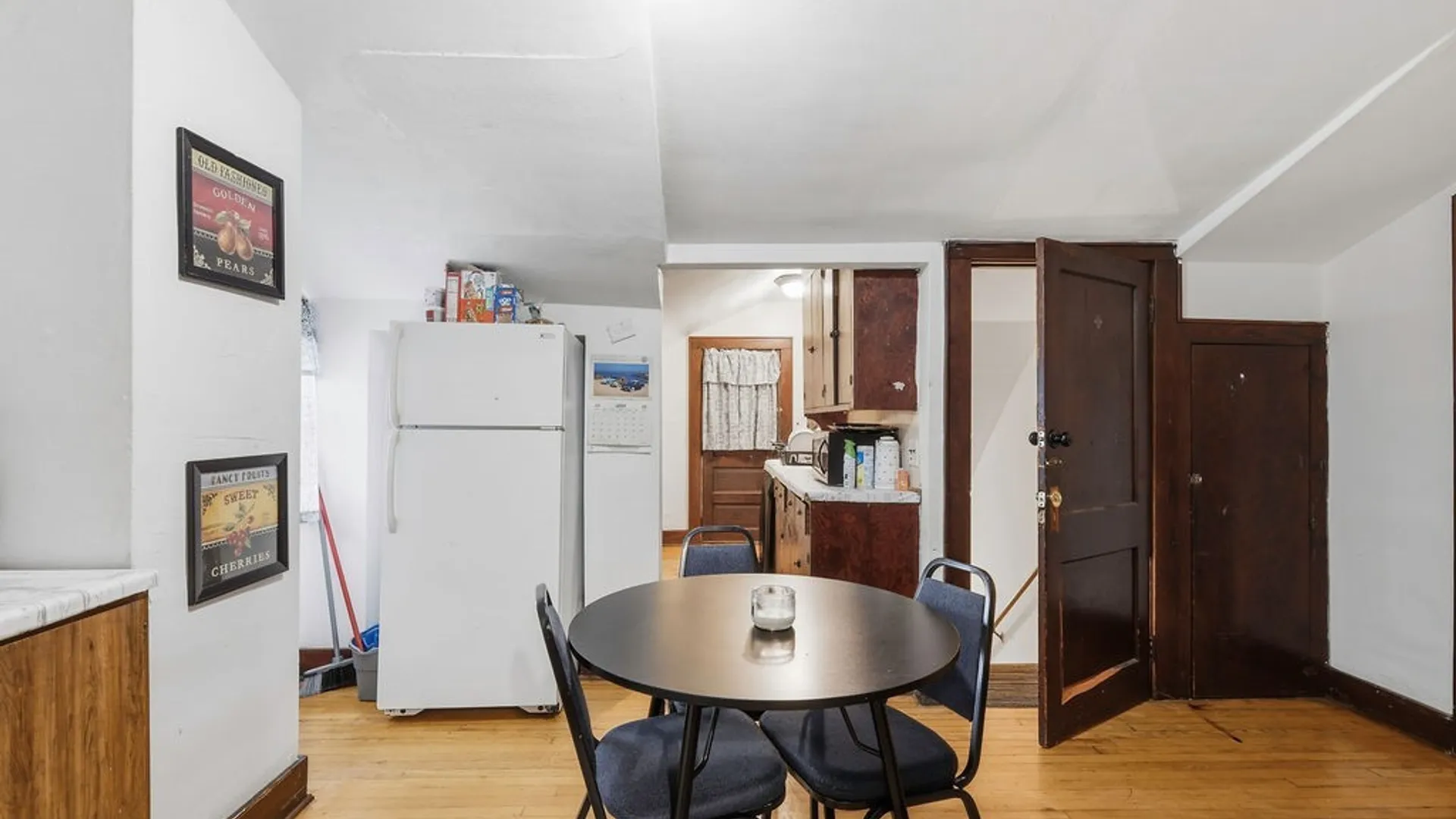 Property at 136 Wadsworth Street, Syracuse, NY 13203 14
